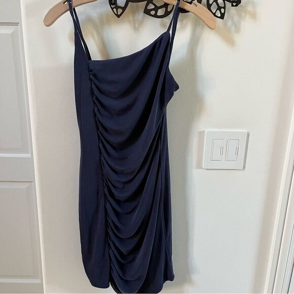 House of Harlow 1960 x REVOLVE Yael
Mini Dress in Navy M NWOT - Picture 4 of 10